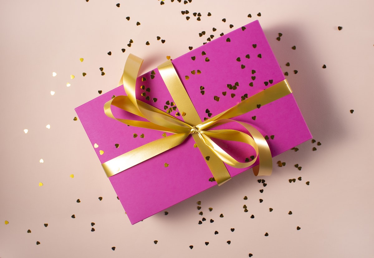 Personalized Gifts Banner 1